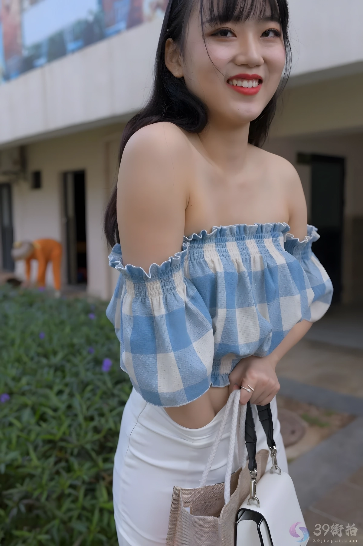 1fzDQ.webp